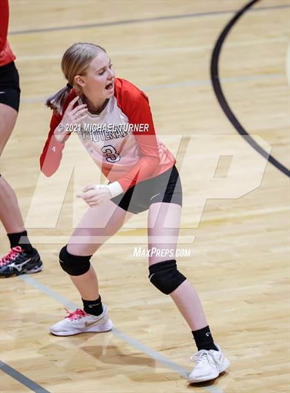 Thumbnail 3 in Mullan vs Kootenai (1AD2 District 1 Playoffs) photogallery.