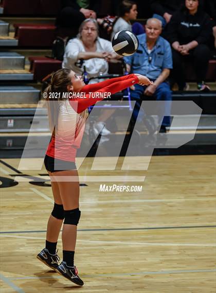 Thumbnail 3 in Mullan vs Kootenai (1AD2 District 1 Playoffs) photogallery.