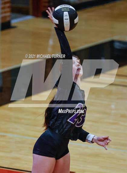 Thumbnail 2 in Mullan vs Kootenai (1AD2 District 1 Playoffs) photogallery.