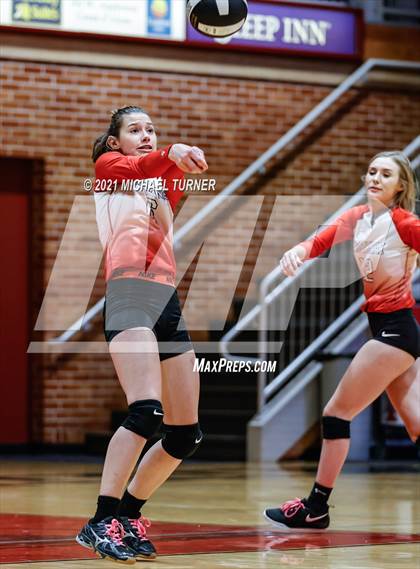 Thumbnail 3 in Mullan vs Kootenai (1AD2 District 1 Playoffs) photogallery.