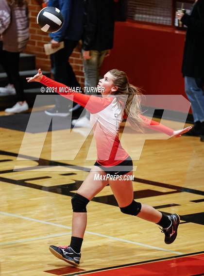 Thumbnail 1 in Mullan vs Kootenai (1AD2 District 1 Playoffs) photogallery.