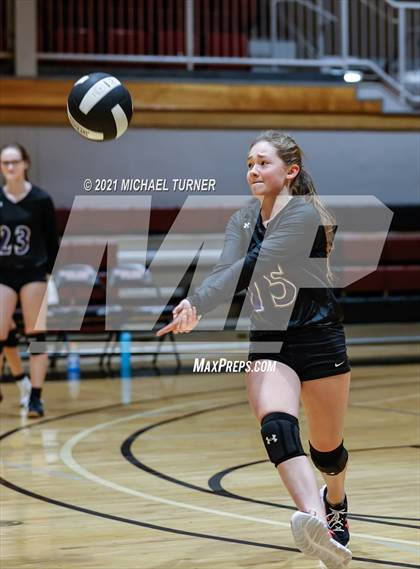 Thumbnail 2 in Mullan vs Kootenai (1AD2 District 1 Playoffs) photogallery.