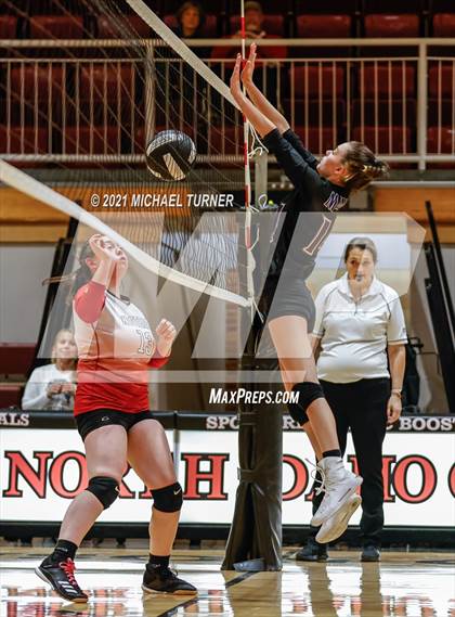 Thumbnail 3 in Mullan vs Kootenai (1AD2 District 1 Playoffs) photogallery.
