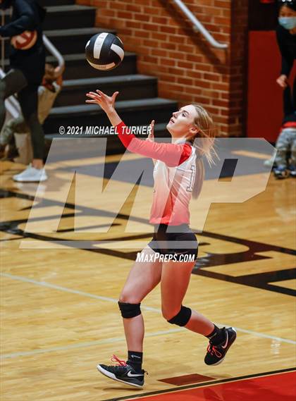 Thumbnail 2 in Mullan vs Kootenai (1AD2 District 1 Playoffs) photogallery.