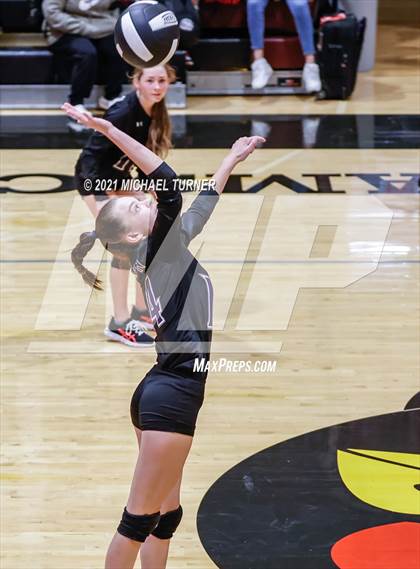 Thumbnail 1 in Mullan vs Kootenai (1AD2 District 1 Playoffs) photogallery.