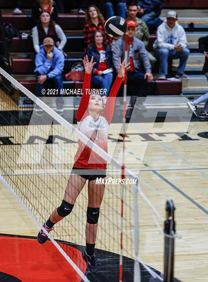 Thumbnail 2 in Mullan vs Kootenai (1AD2 District 1 Playoffs) photogallery.
