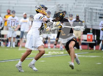 Thumbnail 2 in Daniel Hand vs. Weston (CIAC Class M Final) photogallery.