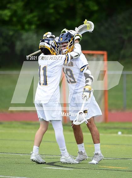 Thumbnail 2 in Daniel Hand vs. Weston (CIAC Class M Final) photogallery.