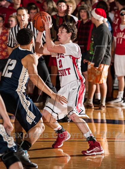 Thumbnail 2 in Mullen @ Regis Jesuit photogallery.