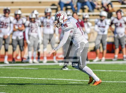 Thumbnail 2 in Round Rock vs. Klein Oak (UIL 6A Area Playoff) photogallery.