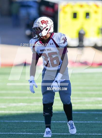 Thumbnail 1 in Round Rock vs. Klein Oak (UIL 6A Area Playoff) photogallery.