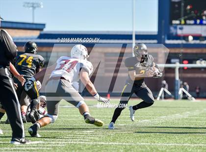 Thumbnail 2 in Round Rock vs. Klein Oak (UIL 6A Area Playoff) photogallery.