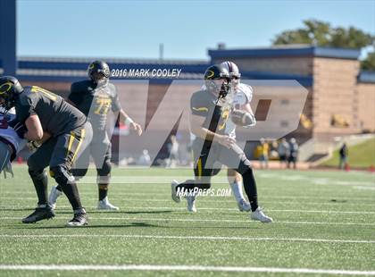 Thumbnail 2 in Round Rock vs. Klein Oak (UIL 6A Area Playoff) photogallery.