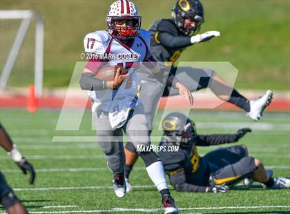 Thumbnail 1 in Round Rock vs. Klein Oak (UIL 6A Area Playoff) photogallery.