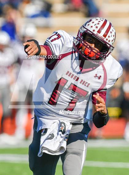 Thumbnail 2 in Round Rock vs. Klein Oak (UIL 6A Area Playoff) photogallery.