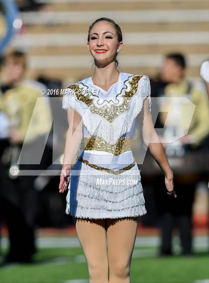 Thumbnail 3 in Round Rock vs. Klein Oak (UIL 6A Area Playoff) photogallery.