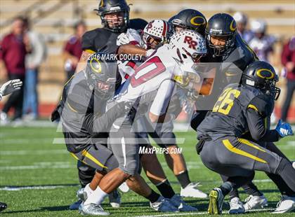 Thumbnail 1 in Round Rock vs. Klein Oak (UIL 6A Area Playoff) photogallery.