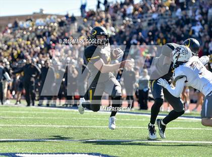 Thumbnail 3 in Round Rock vs. Klein Oak (UIL 6A Area Playoff) photogallery.
