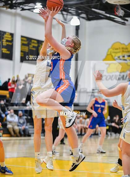 Thumbnail 1 in Penn Yan Academy @ Midlakes (NYSPHSAA Section 5 Class B2 Quarterfinal) photogallery.