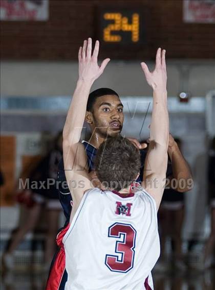 Thumbnail 3 in Beyer @ Modesto photogallery.