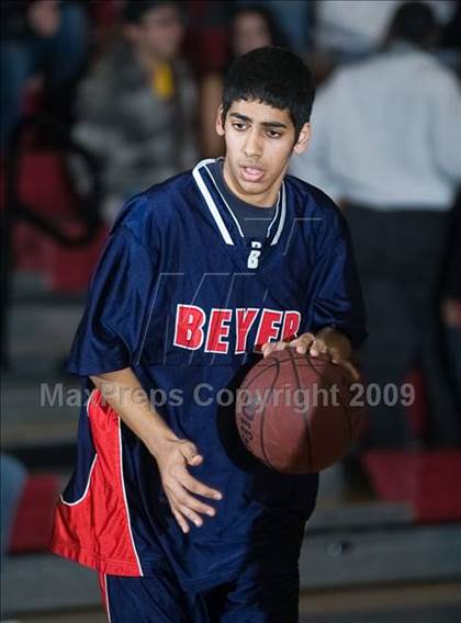 Thumbnail 3 in Beyer @ Modesto photogallery.