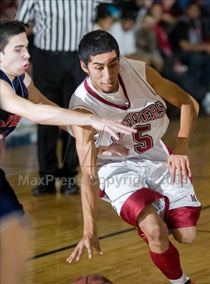 Thumbnail 2 in Beyer @ Modesto photogallery.