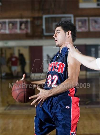 Thumbnail 3 in Beyer @ Modesto photogallery.