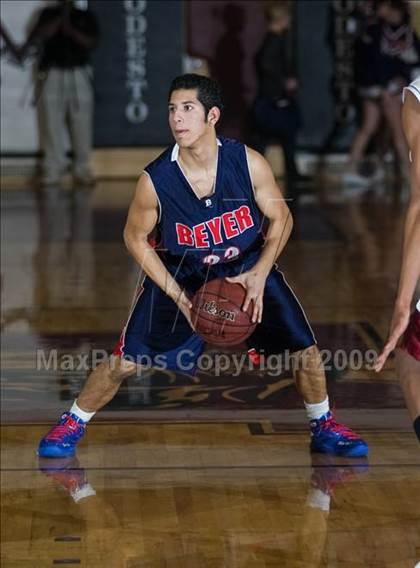 Thumbnail 2 in Beyer @ Modesto photogallery.
