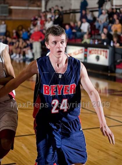 Thumbnail 3 in Beyer @ Modesto photogallery.