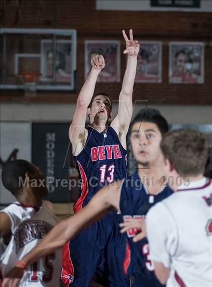 Thumbnail 3 in Beyer @ Modesto photogallery.
