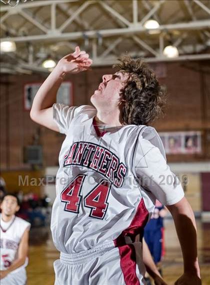 Thumbnail 3 in Beyer @ Modesto photogallery.