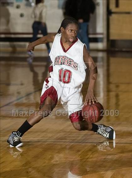 Thumbnail 3 in Beyer @ Modesto photogallery.