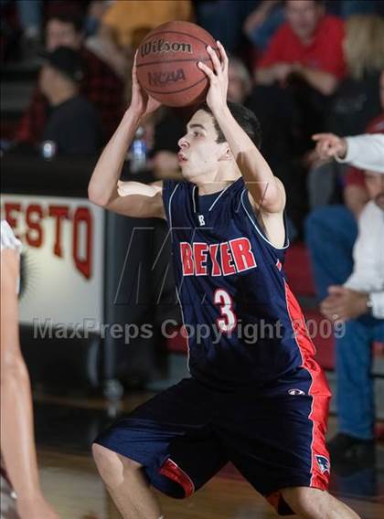 Thumbnail 3 in Beyer @ Modesto photogallery.
