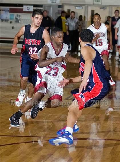 Thumbnail 2 in Beyer @ Modesto photogallery.