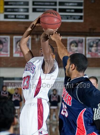 Thumbnail 2 in Beyer @ Modesto photogallery.