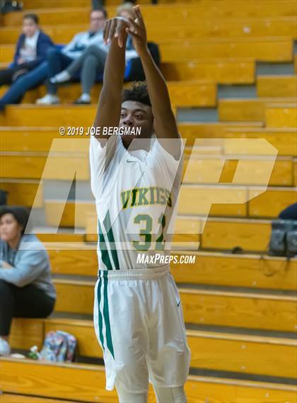 Thumbnail 2 in Liberty vs. West (Ralph Krave Memorial Tournament) photogallery.