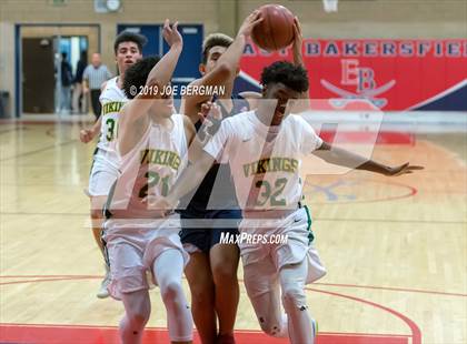 Thumbnail 2 in Liberty vs. West (Ralph Krave Memorial Tournament) photogallery.