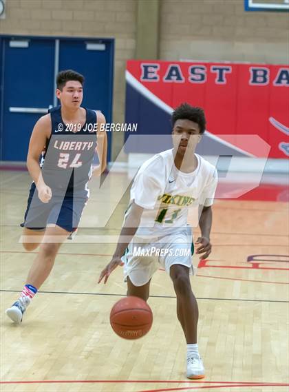 Thumbnail 3 in Liberty vs. West (Ralph Krave Memorial Tournament) photogallery.