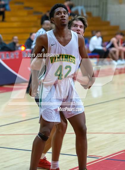 Thumbnail 2 in Liberty vs. West (Ralph Krave Memorial Tournament) photogallery.