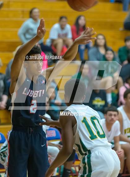 Thumbnail 1 in Liberty vs. West (Ralph Krave Memorial Tournament) photogallery.