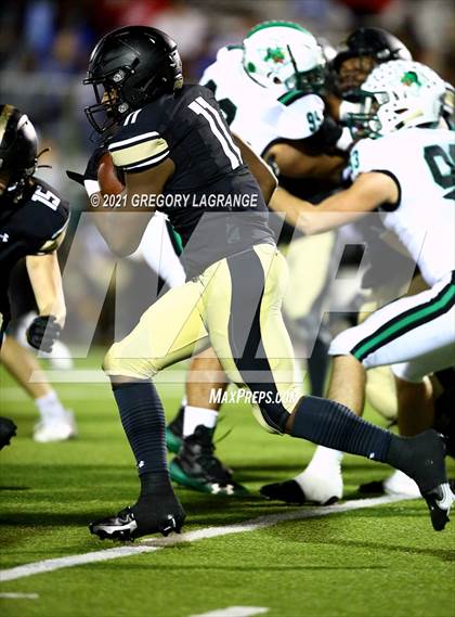 Thumbnail 3 in Southlake Carroll vs Fossil Ridge photogallery.
