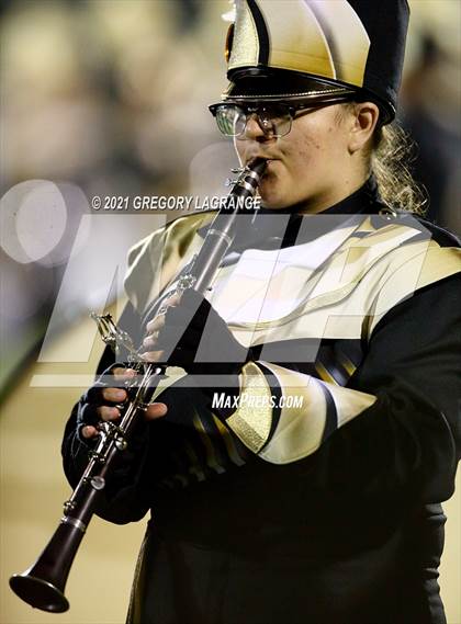 Thumbnail 2 in Southlake Carroll vs Fossil Ridge photogallery.