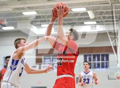 Thumbnail 3 in Fort Osage vs. Liberty photogallery.