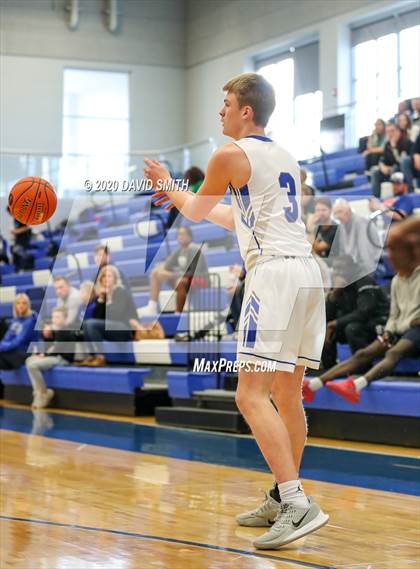 Thumbnail 3 in Fort Osage vs. Liberty photogallery.