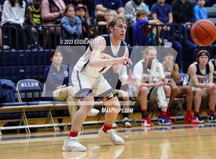 Thumbnail 2 in Lake Highlands vs. Allen (In-N-Out Tournament) photogallery.