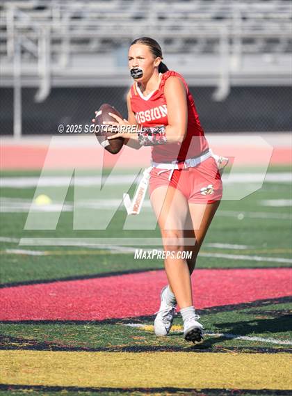 Thumbnail 3 in Mission Viejo vs. Dana Hills photogallery.
