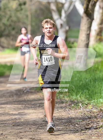 Thumbnail 1 in River Bluff Cross Country Meet photogallery.
