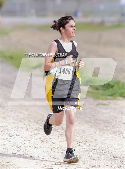 Thumbnail 1 in River Bluff Cross Country Meet photogallery.