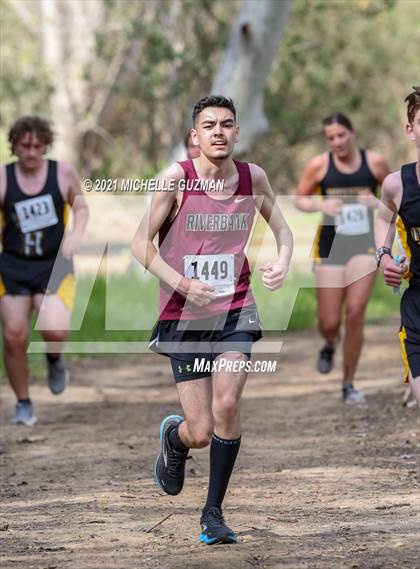 Thumbnail 2 in River Bluff Cross Country Meet photogallery.