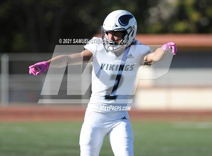 Thumbnail 3 in Menlo-Atherton vs. Pleasant Valley (Honor Bowl)  photogallery.